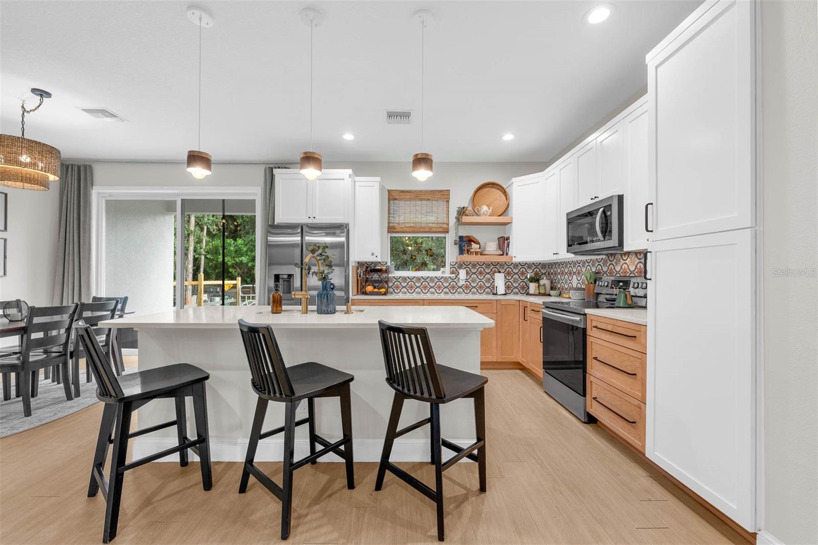Image 11 of 51 For 6355 Jess Court