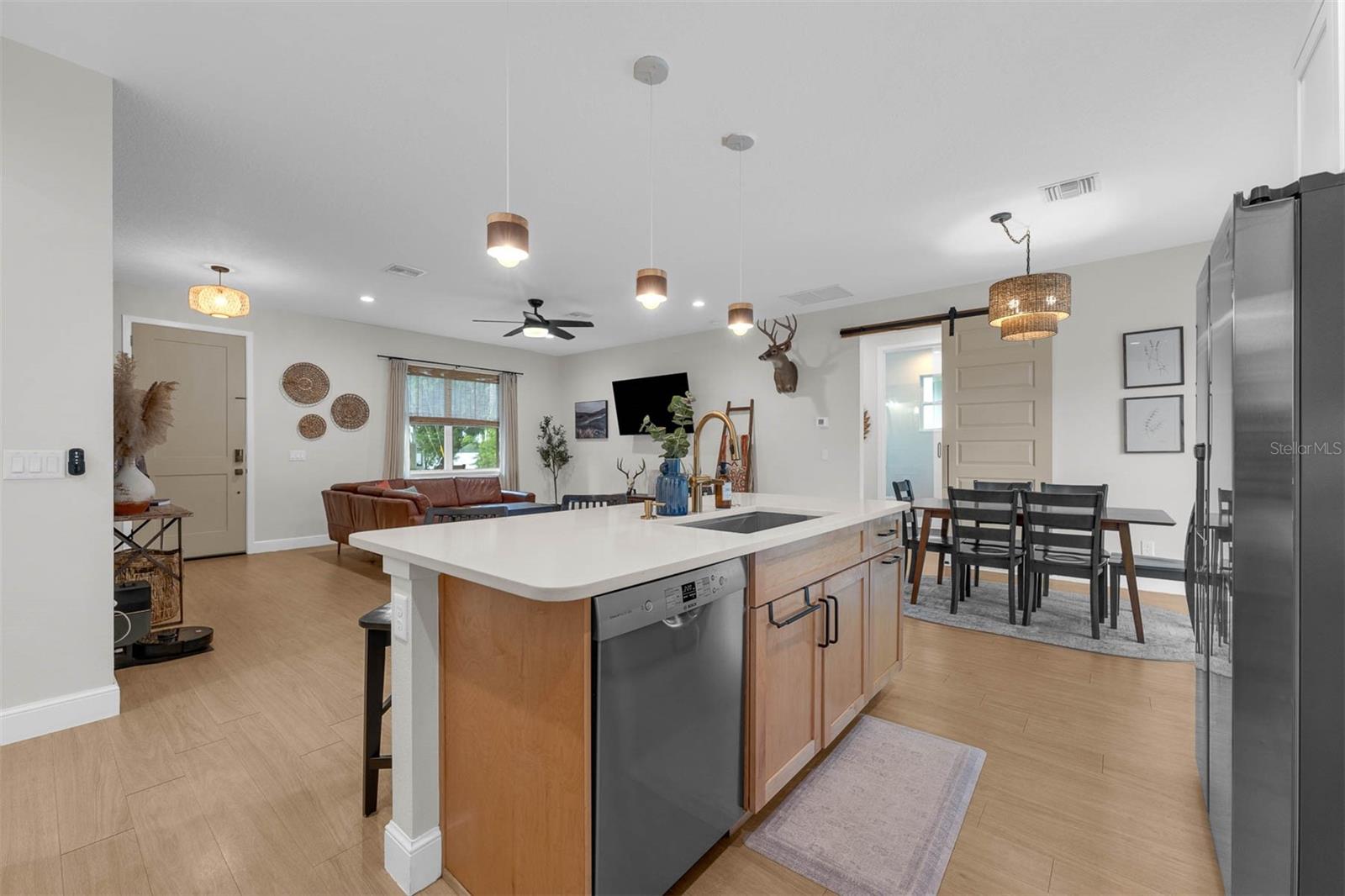 Image 15 of 51 For 6355 Jess Court