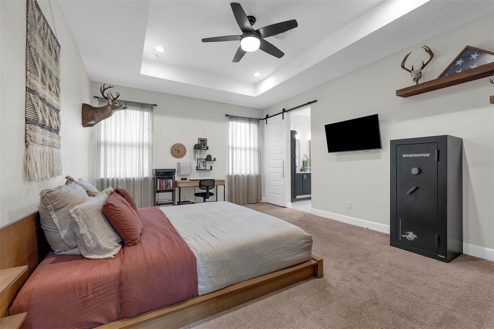 Image 18 of 51 For 6355 Jess Court