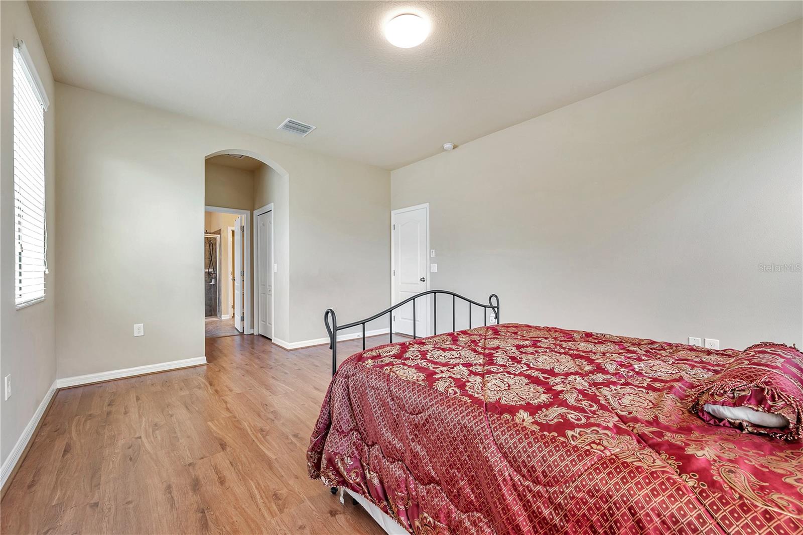 Image 31 of 59 For 6722 Wild Elm Court
