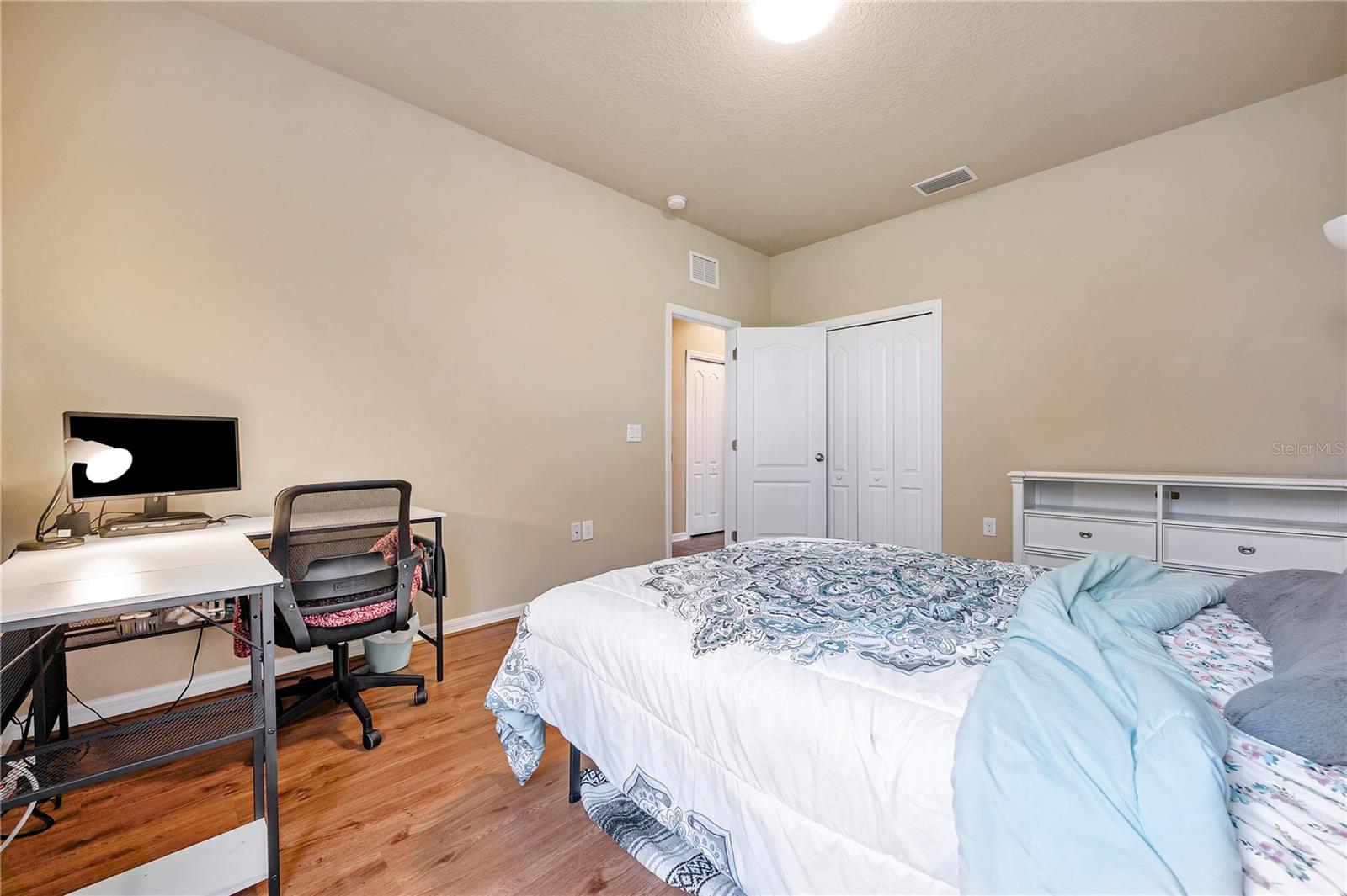 Image 35 of 59 For 6722 Wild Elm Court
