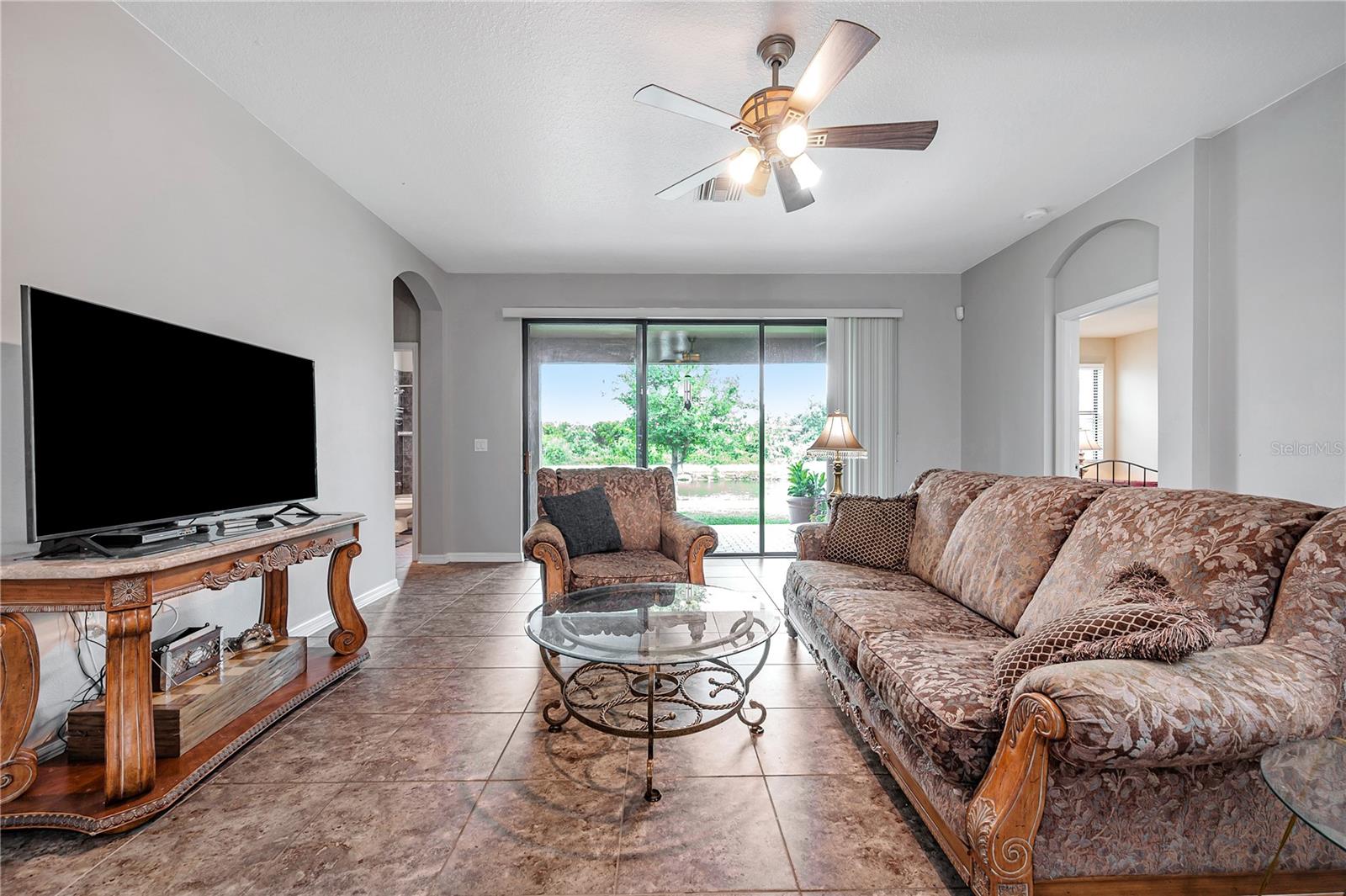 Image 6 of 59 For 6722 Wild Elm Court