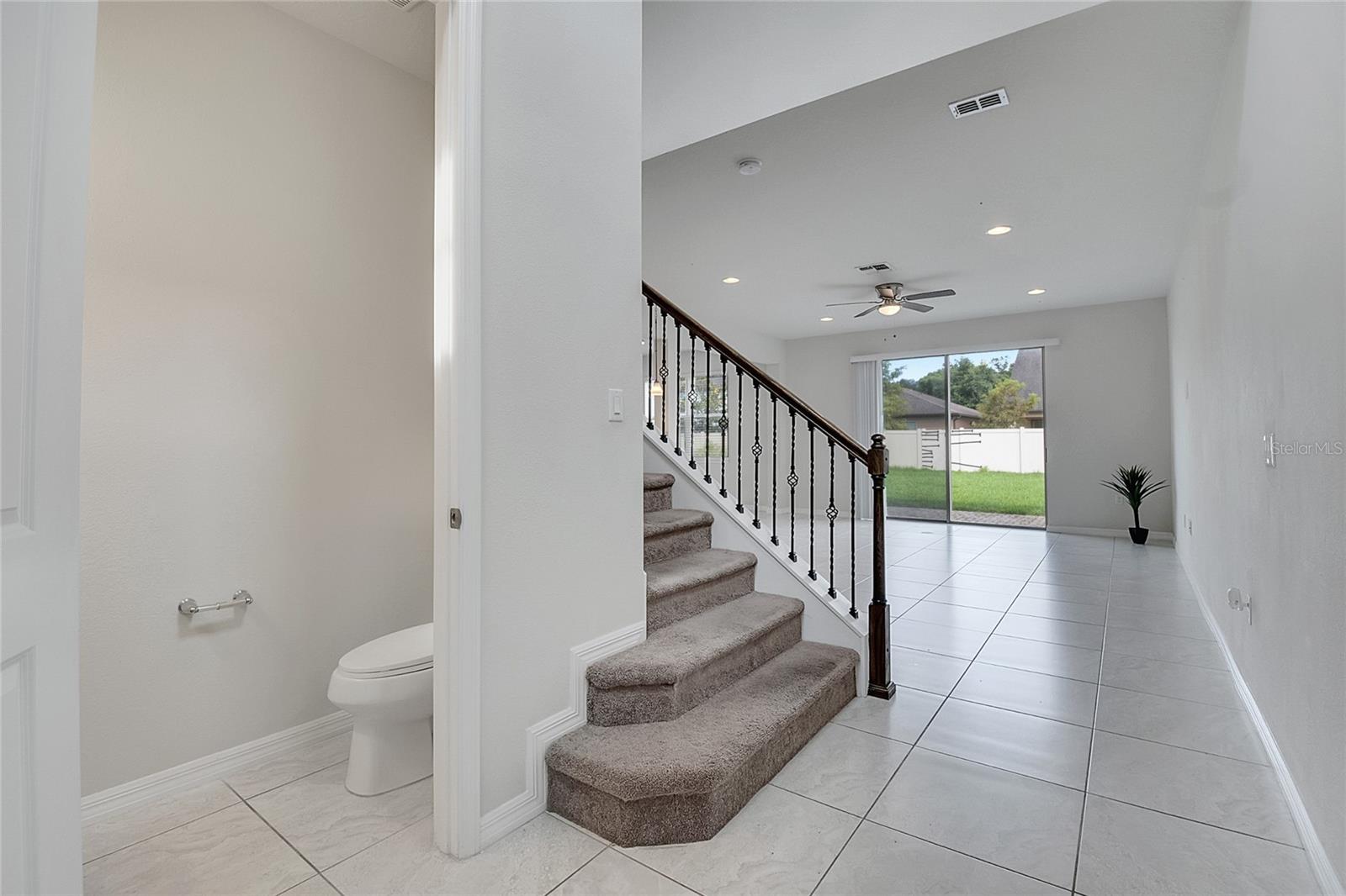 Image 13 of 41 For 247 Domus Lane