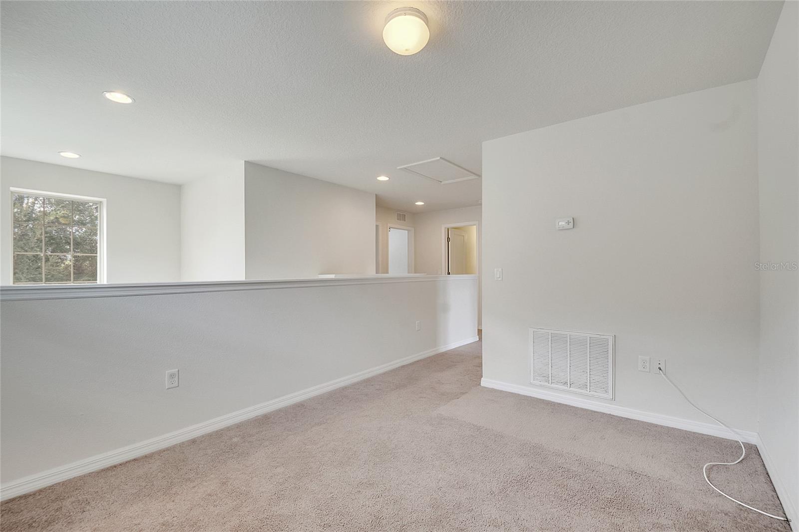 Image 31 of 41 For 247 Domus Lane