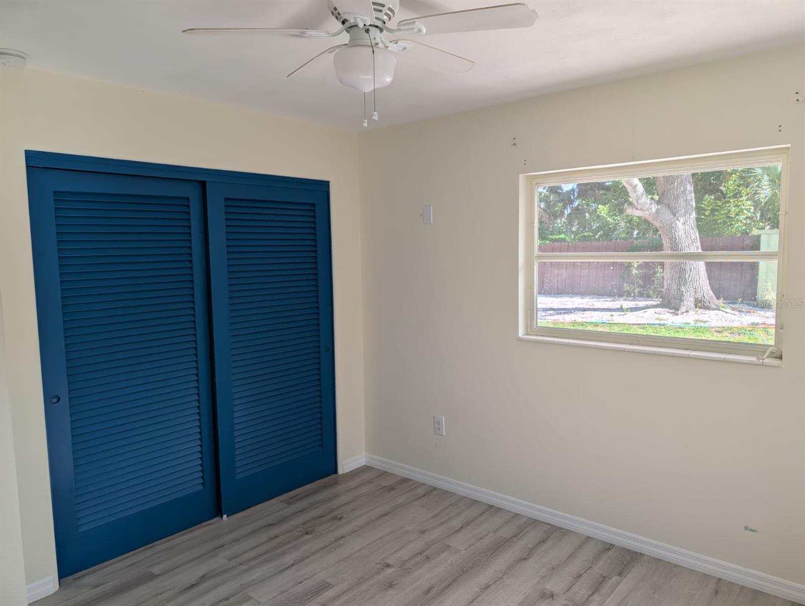 Image 13 of 24 For 1176 40th Street
