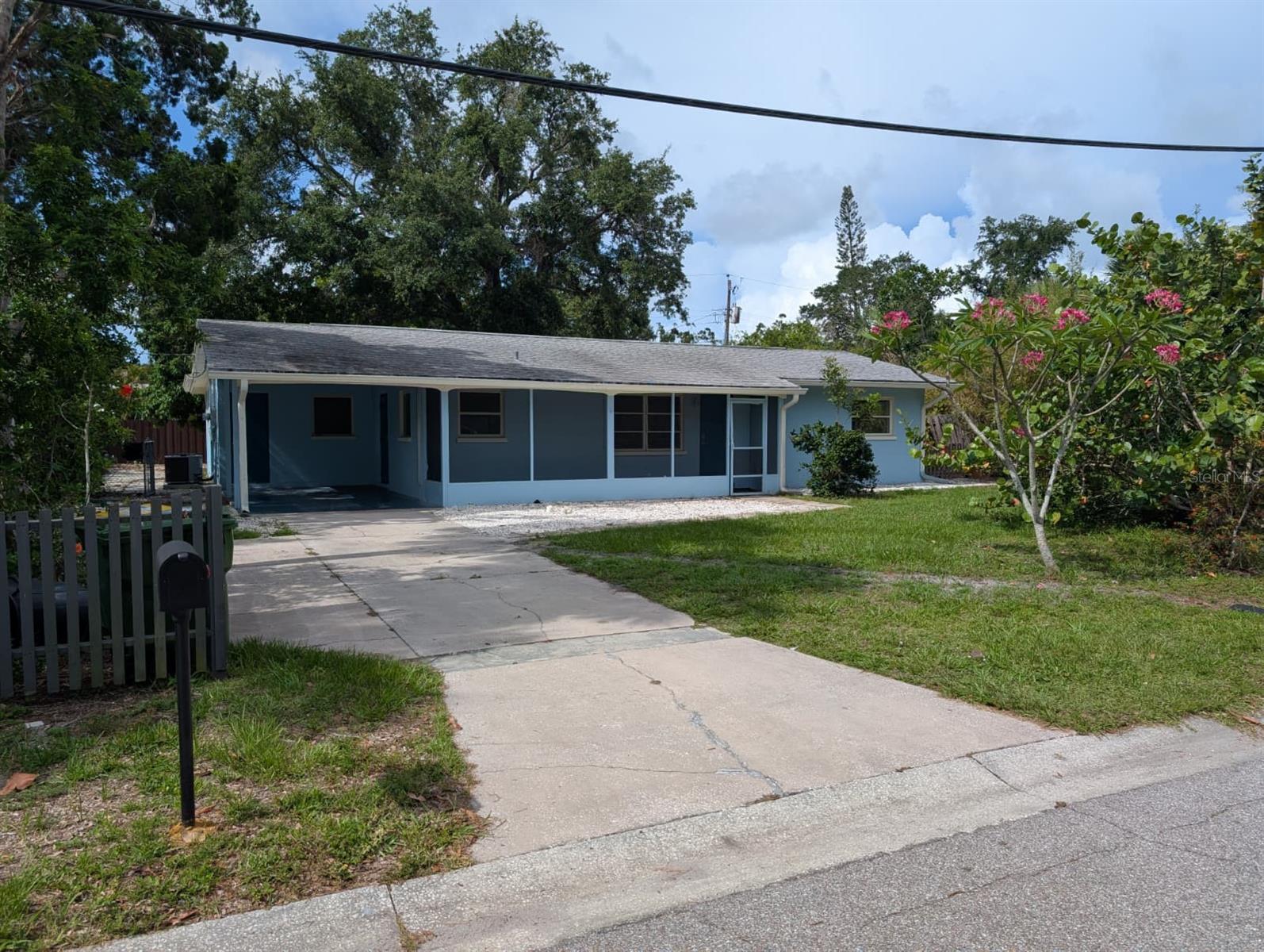 Image 3 of 24 For 1176 40th Street