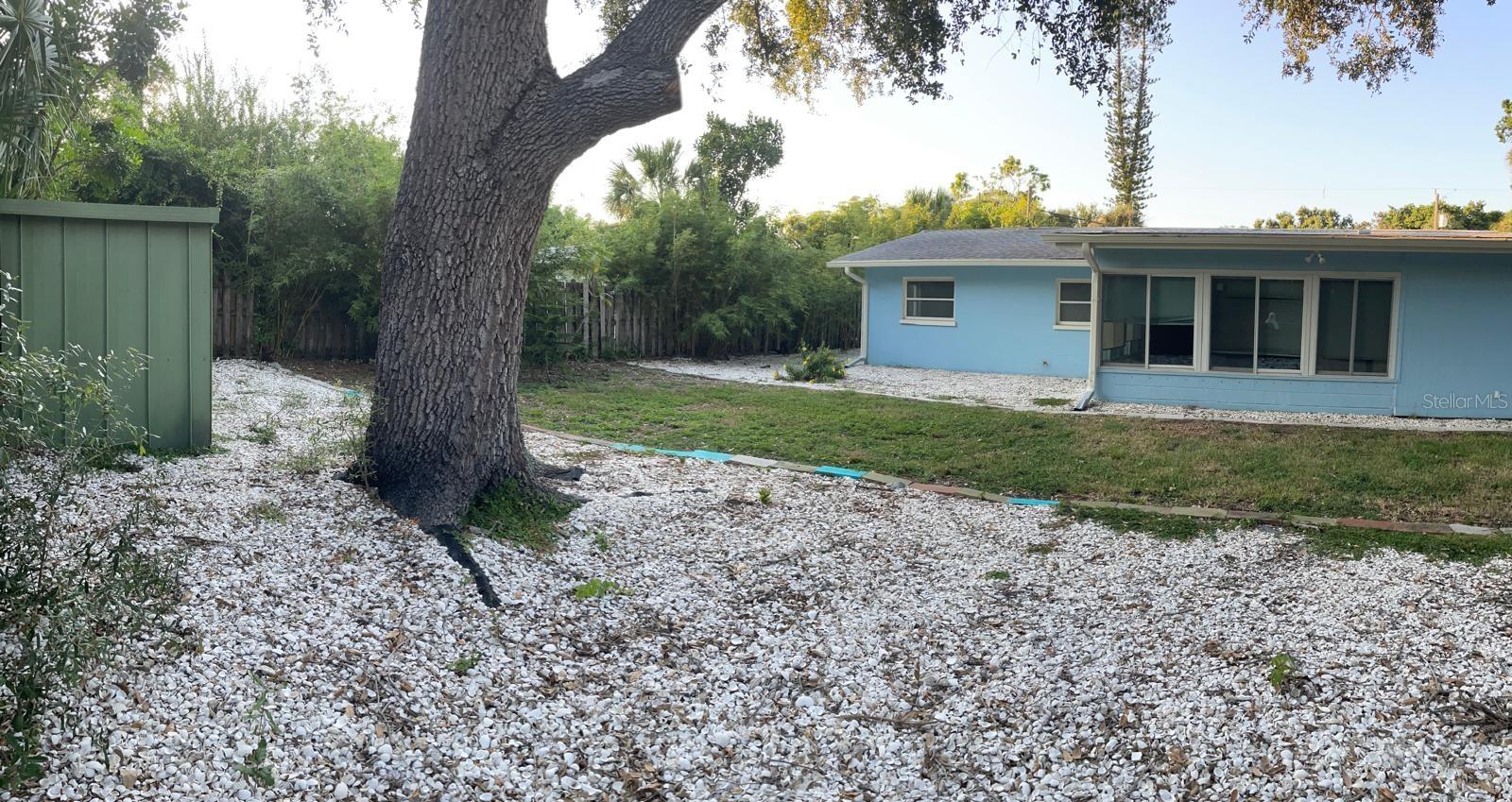 Image 36 of 39 For 1176 40th Street