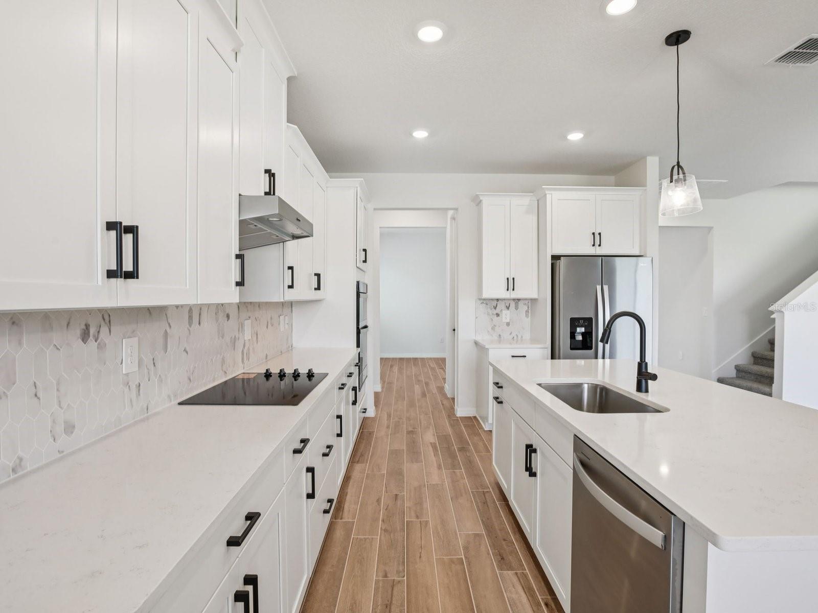 Image 16 of 50 For 1922 Coolridge Place