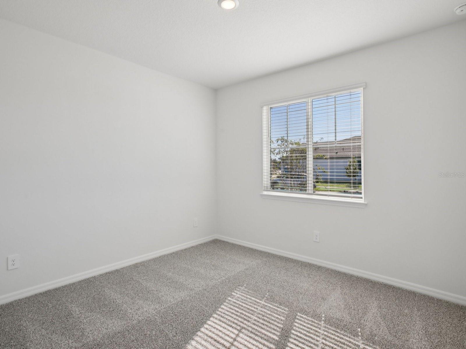 Image 23 of 50 For 1922 Coolridge Place