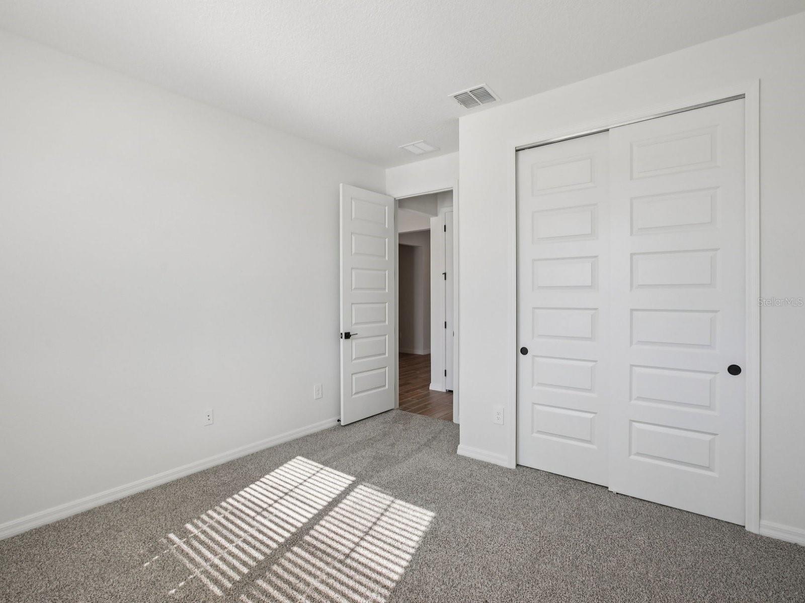 Image 24 of 50 For 1922 Coolridge Place