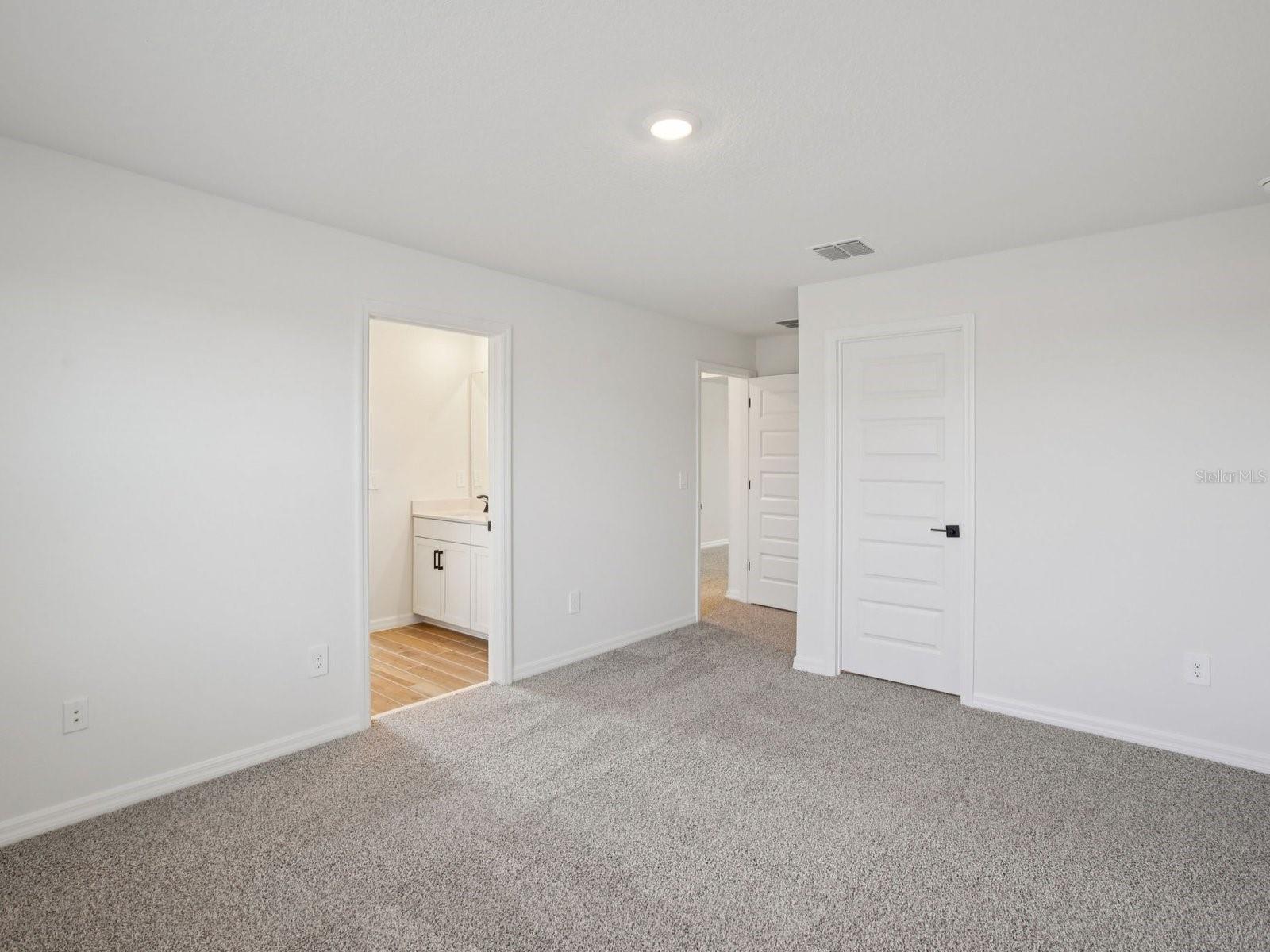 Image 36 of 50 For 1922 Coolridge Place