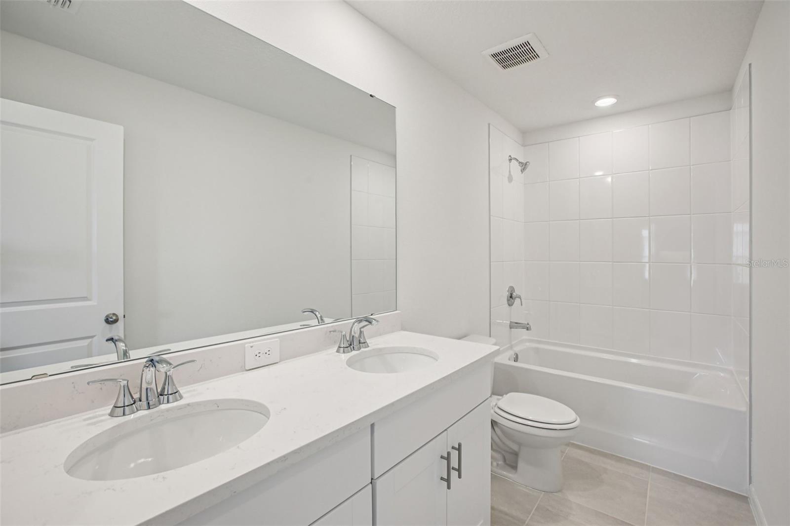 Image 30 of 41 For 1820 Brekey Way