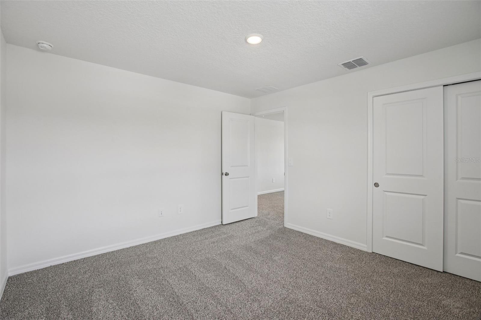 Image 32 of 41 For 1820 Brekey Way