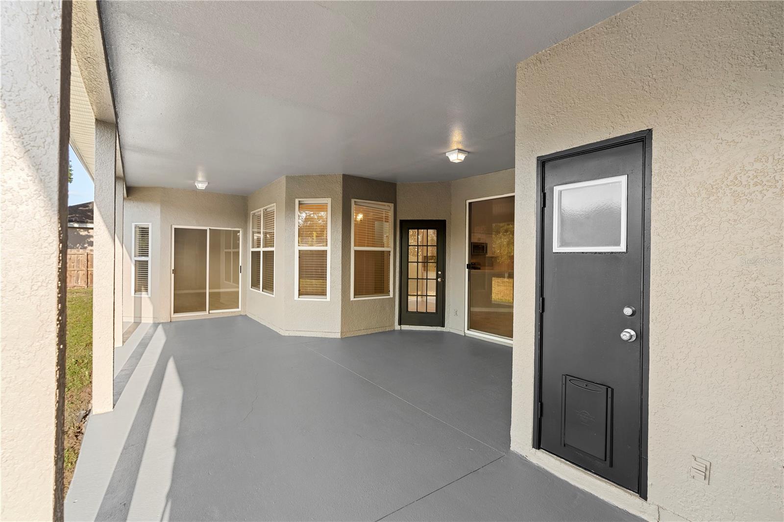 Image 39 of 42 For 9885 Montclair Circle Circle