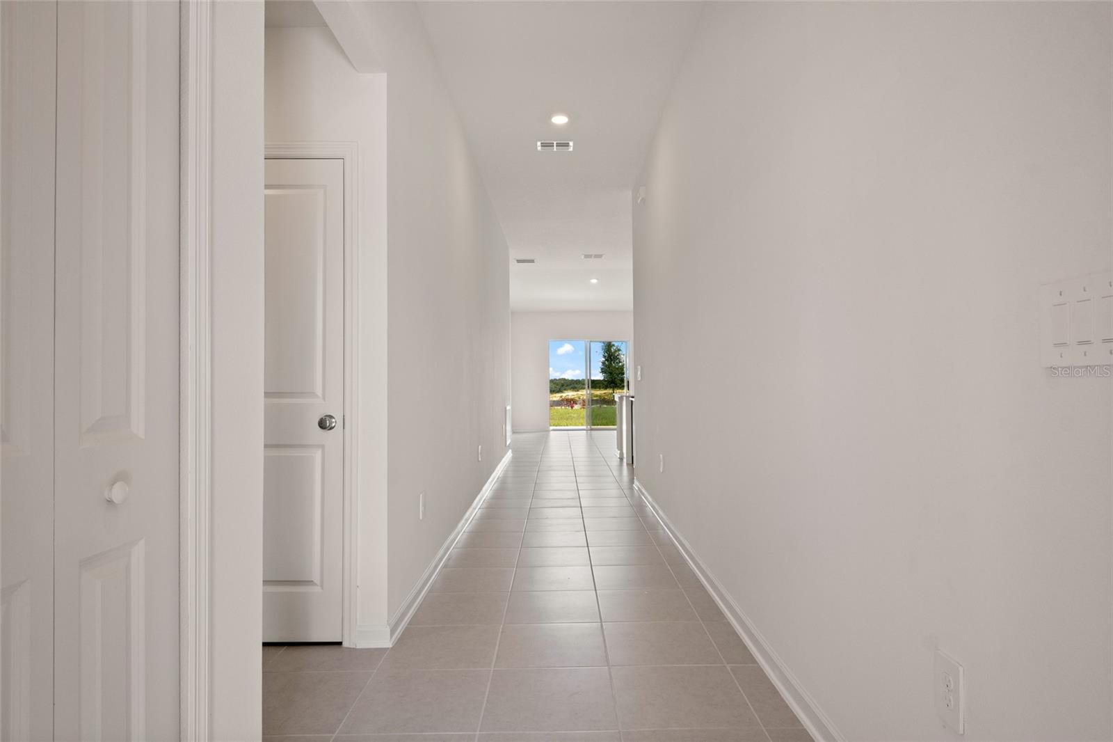 Image 4 of 38 For 7479 Sandstone Drive