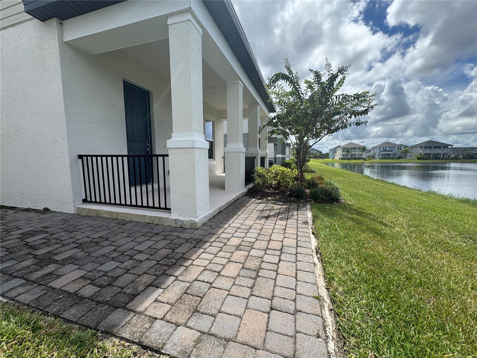 Image 29 of 33 For 440 Venetian Palms Boulevard