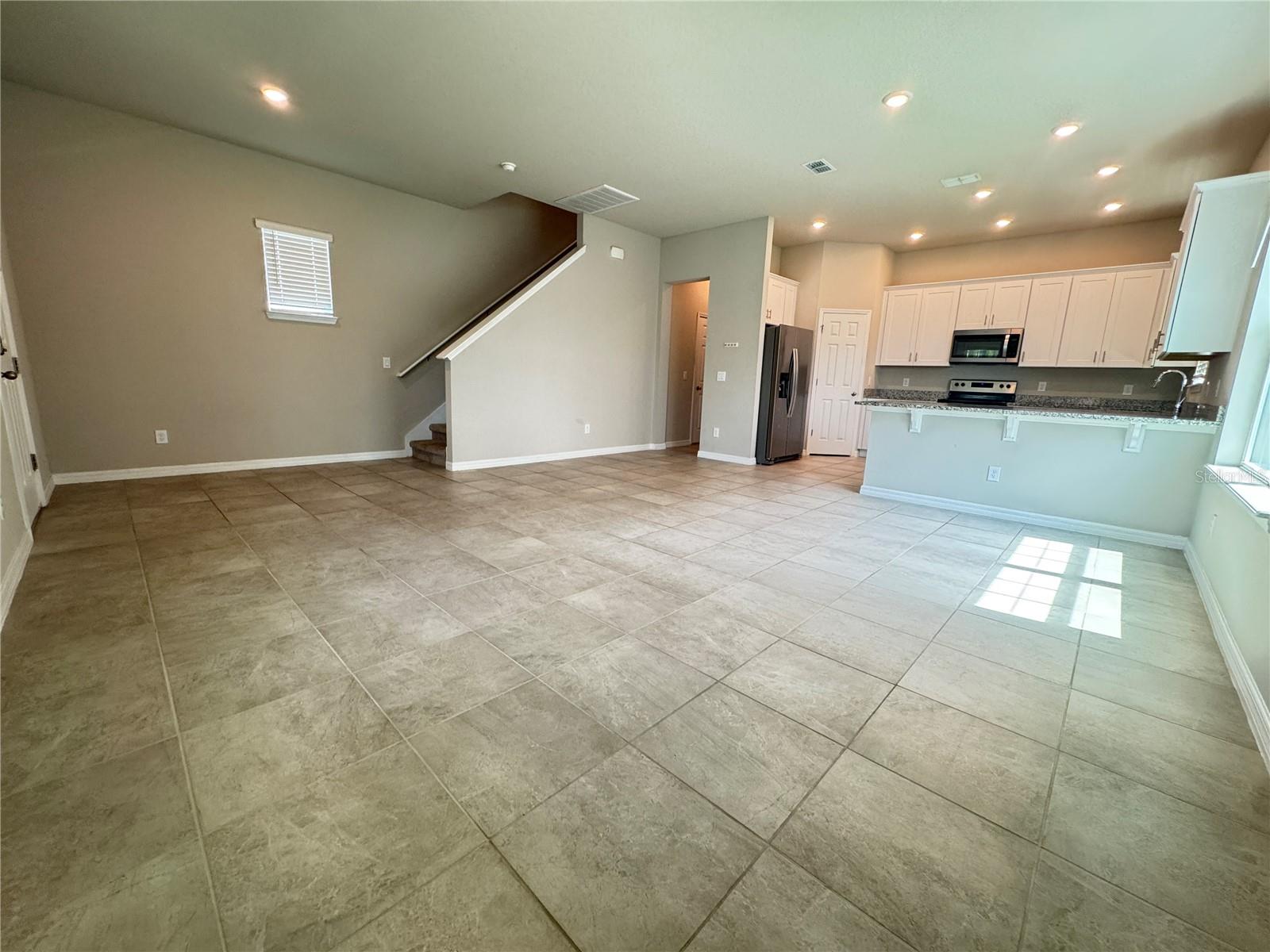 Image 6 of 33 For 440 Venetian Palms Boulevard