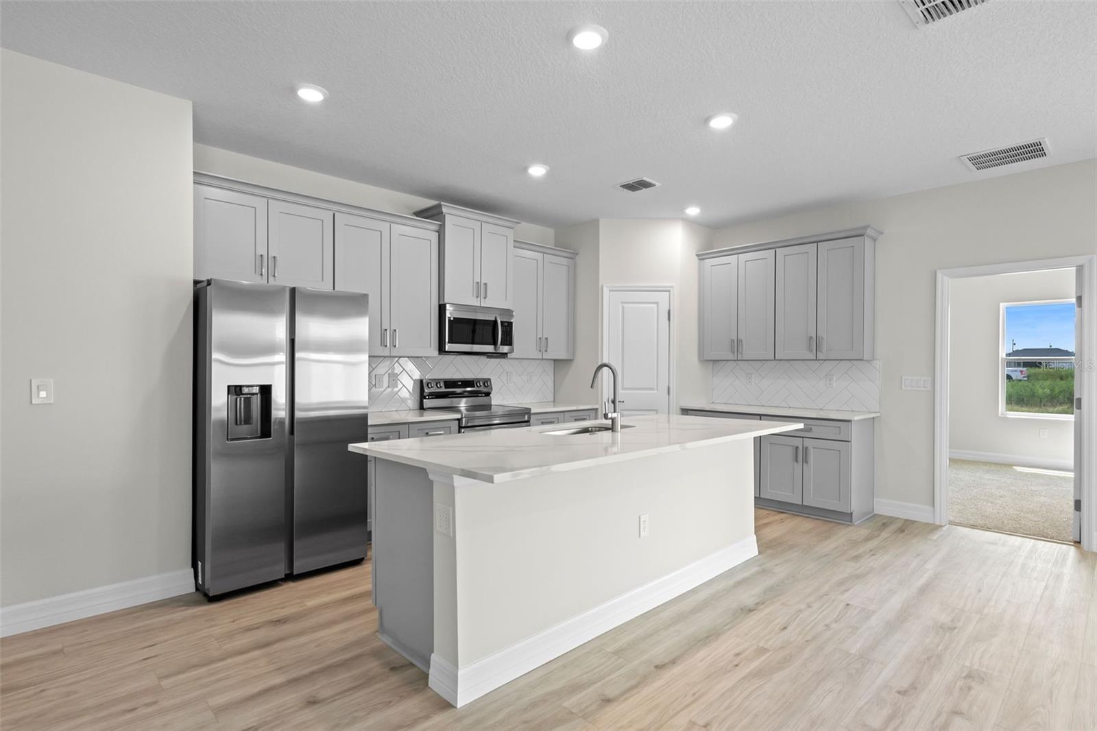 Image 2 of 25 For 4825 134th Loop