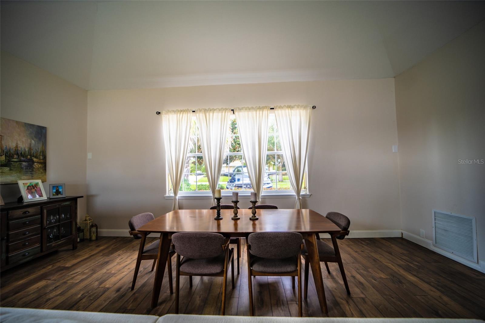Image 42 of 83 For 13048 Lake Roper Ct.