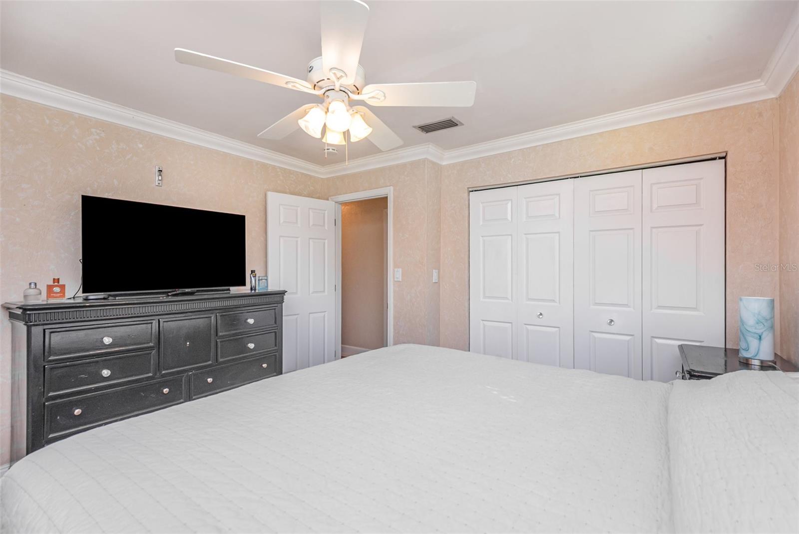 Image 19 of 29 For 1459 Admiral Halsey Avenue