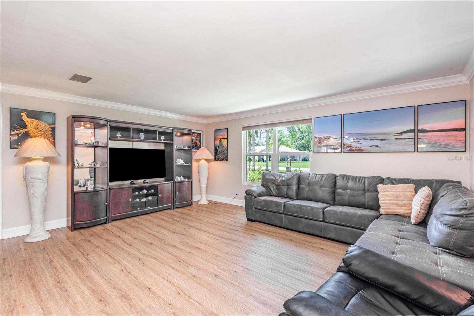 Image 6 of 29 For 1459 Admiral Halsey Avenue