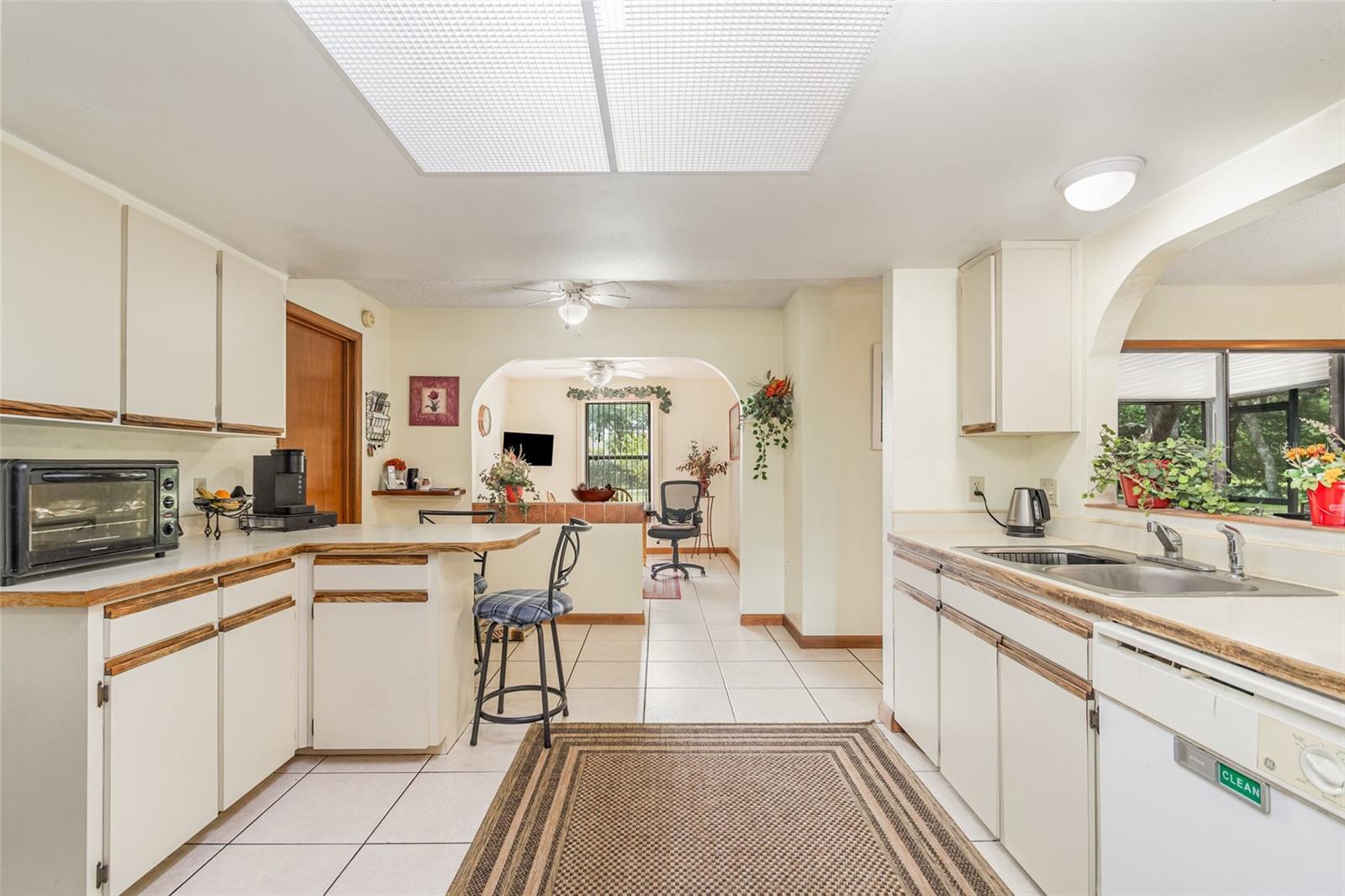 Image 12 of 42 For 155 11th Avenue