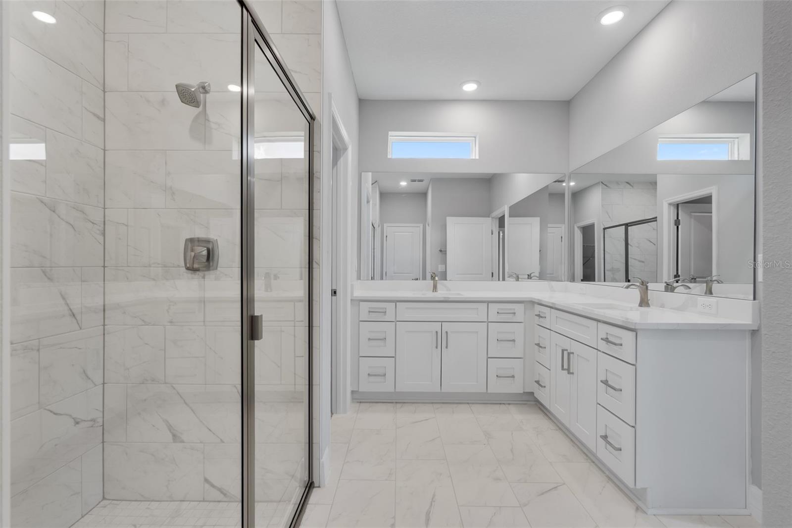 Image 11 of 30 For 12841 43rd Circle