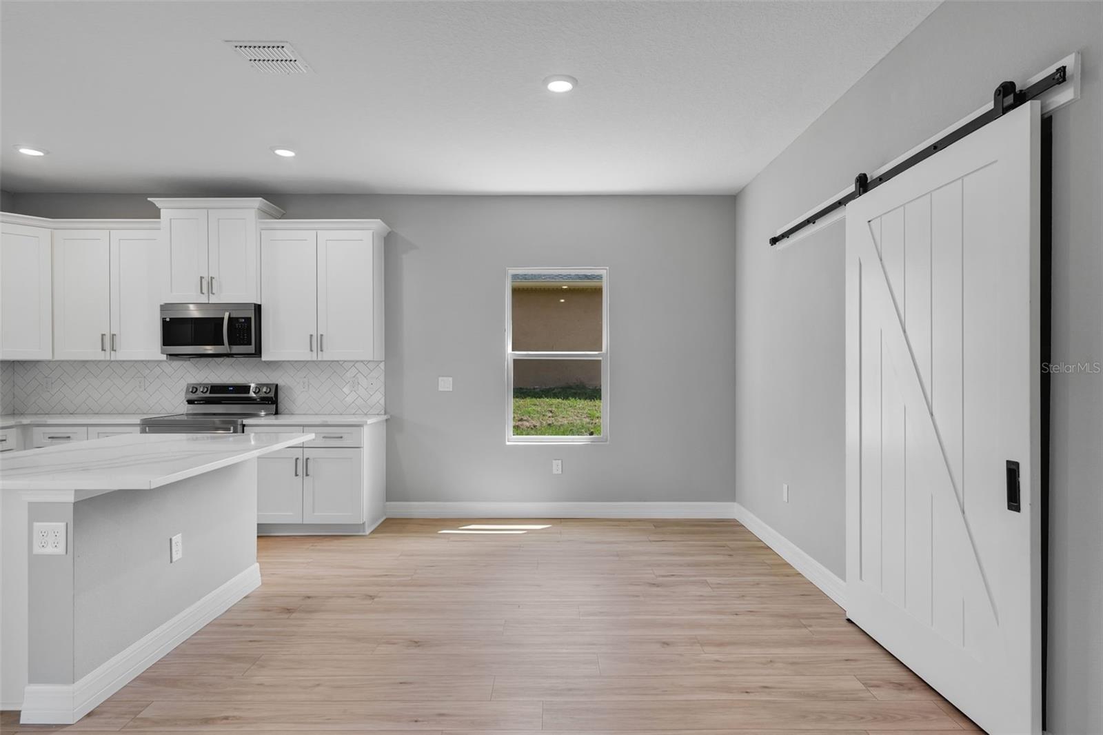 Image 5 of 30 For 12841 43rd Circle