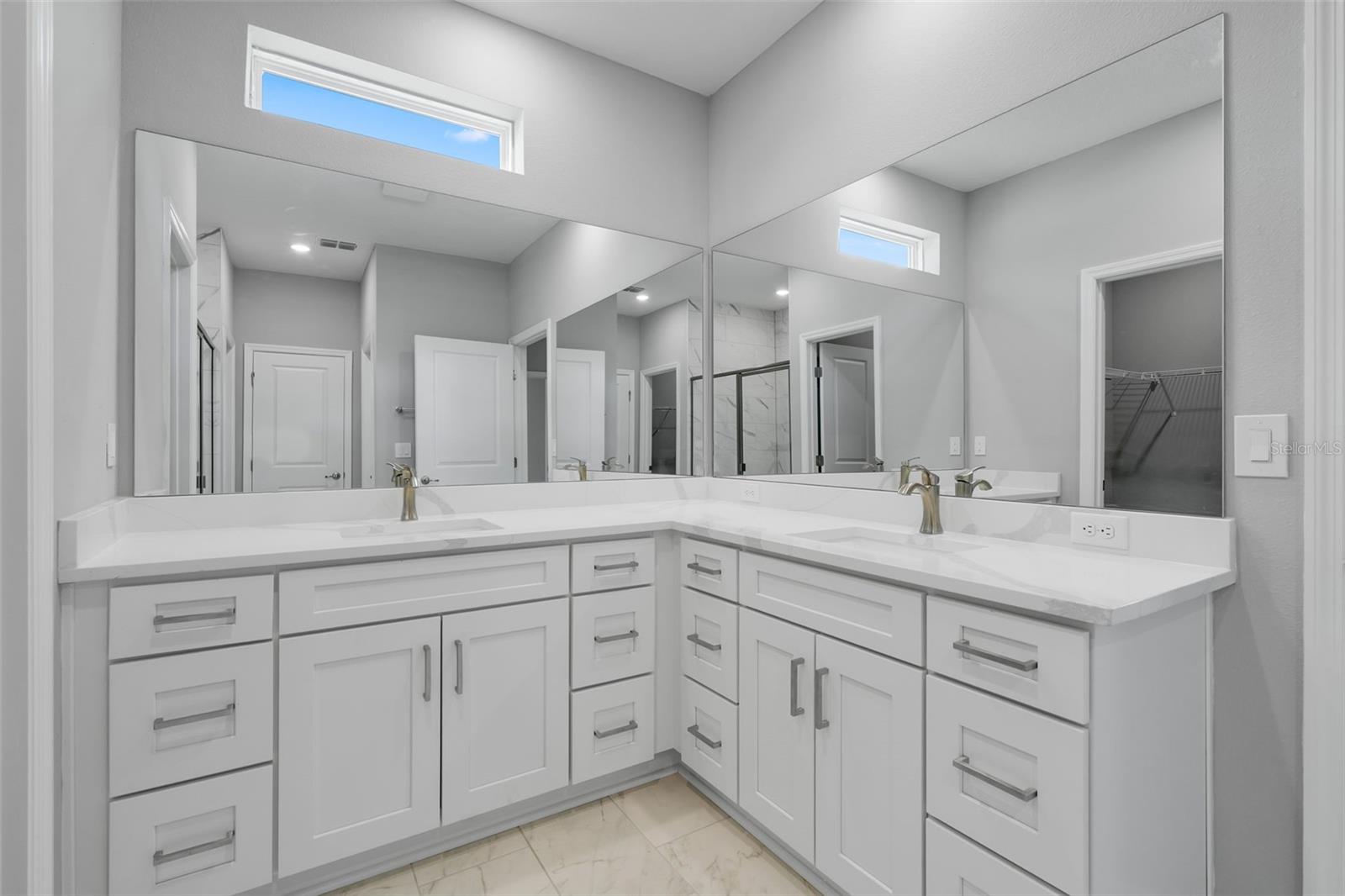 Image 9 of 30 For 12841 43rd Circle