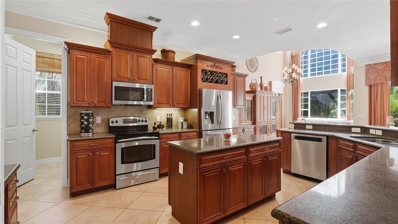Image 10 of 43 For 601 Spring Oak Circle