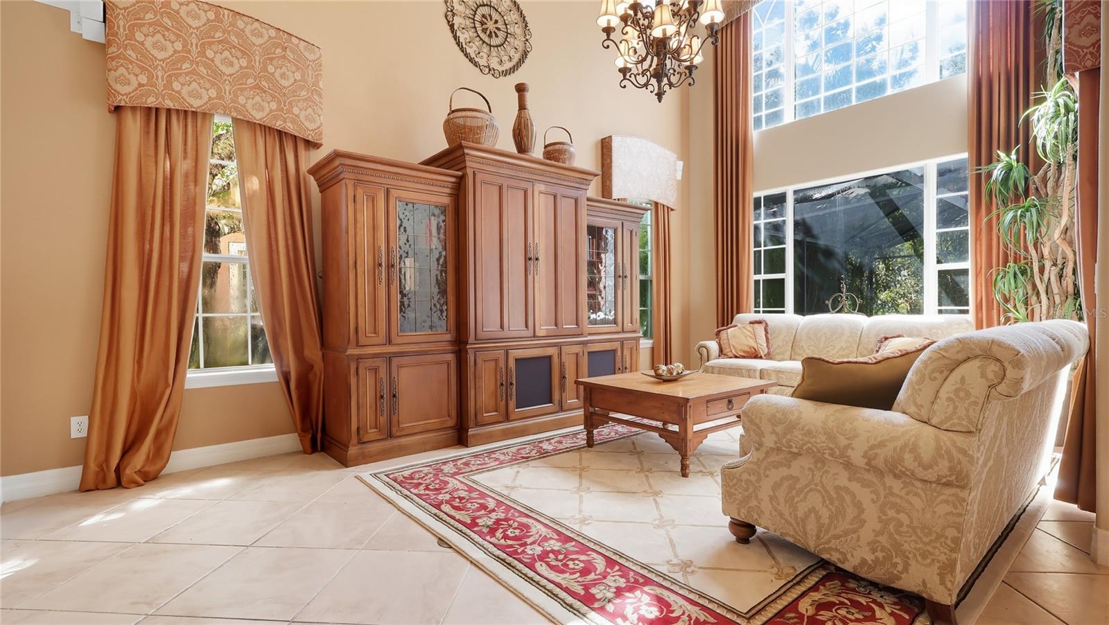 Image 12 of 43 For 601 Spring Oak Circle