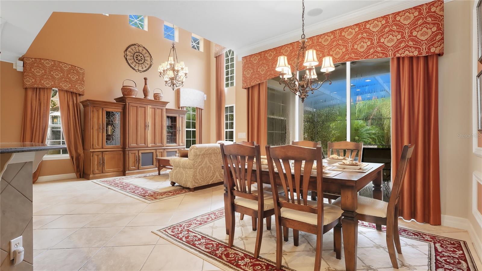 Image 13 of 43 For 601 Spring Oak Circle