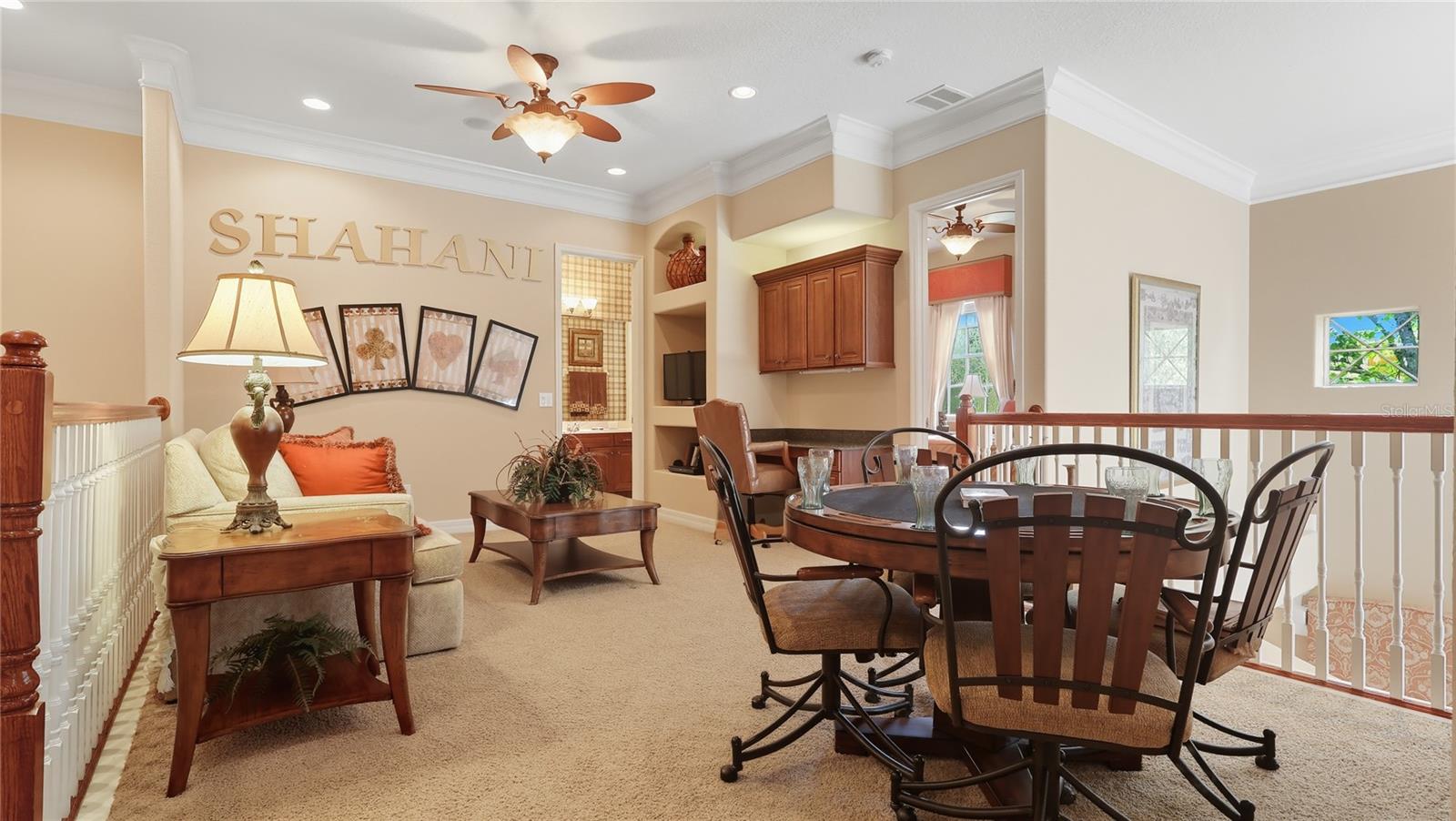 Image 23 of 43 For 601 Spring Oak Circle