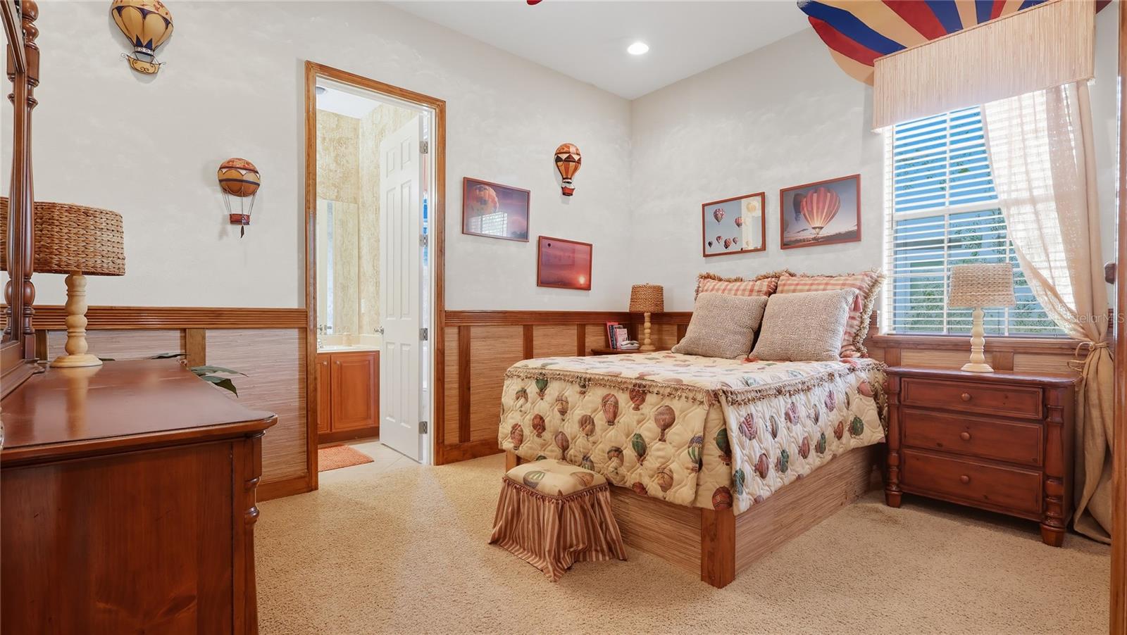 Image 26 of 43 For 601 Spring Oak Circle