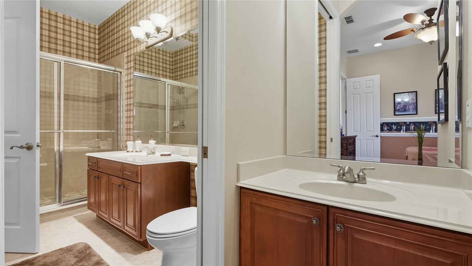 Image 30 of 43 For 601 Spring Oak Circle