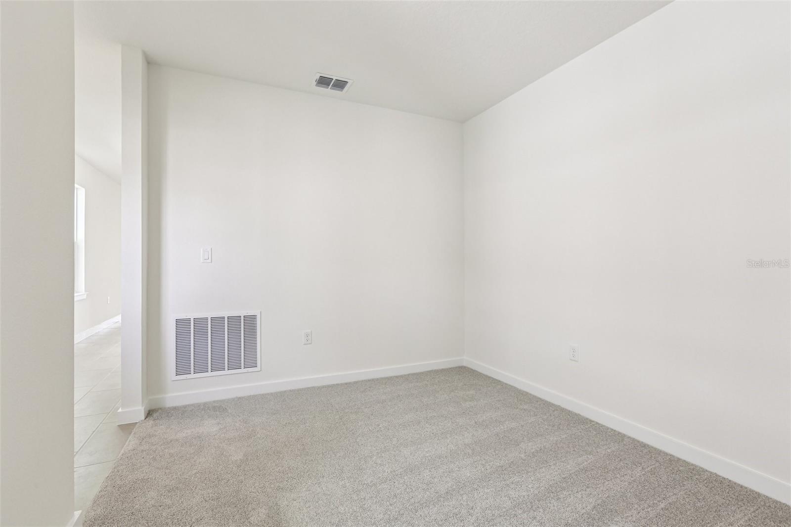 Image 22 of 39 For 329 Meredith Boulevard