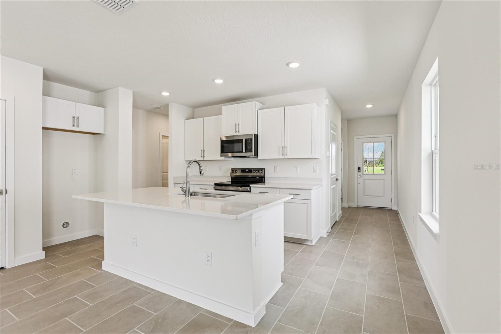 Image 8 of 39 For 329 Meredith Boulevard