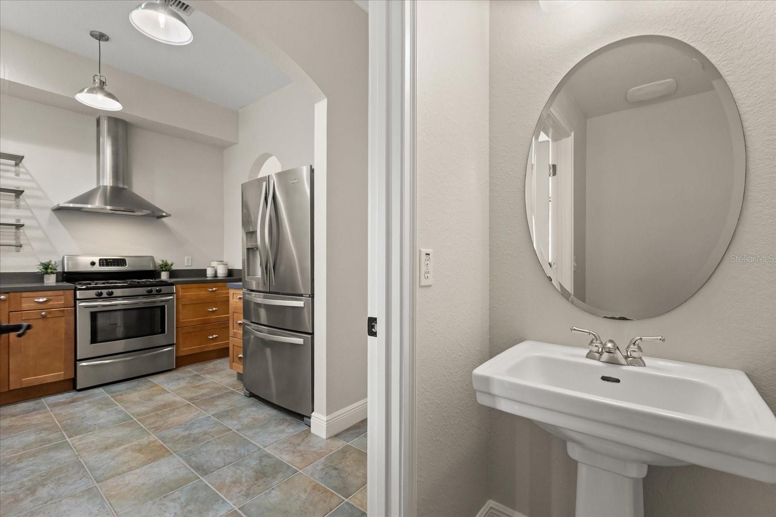 Image 12 of 43 For 635 & 637 Hillcrest Street
