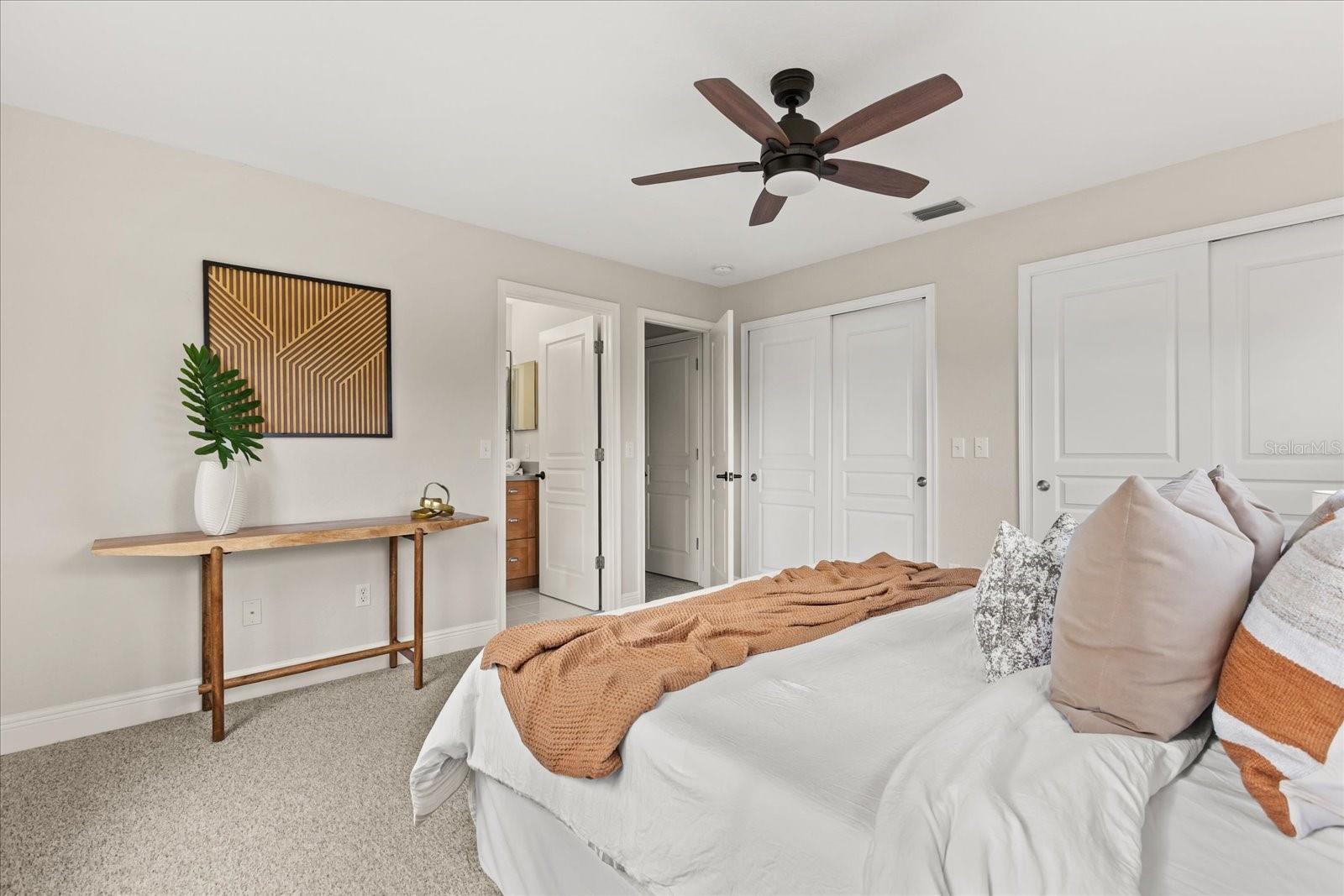 Image 14 of 43 For 635 & 637 Hillcrest Street