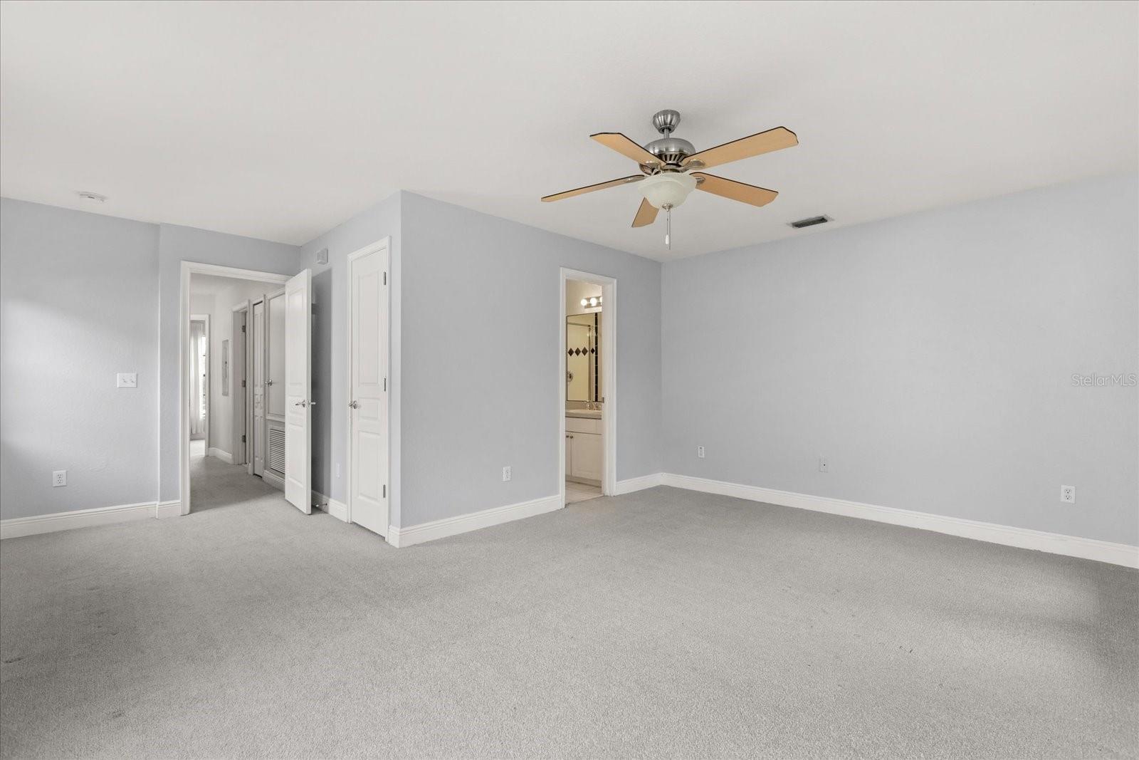 Image 33 of 43 For 635 & 637 Hillcrest Street