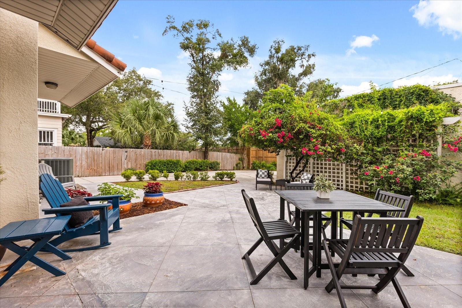 Image 40 of 43 For 635 & 637 Hillcrest Street