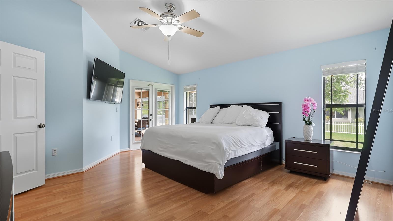 Image 17 of 32 For 4909 Raylene Way