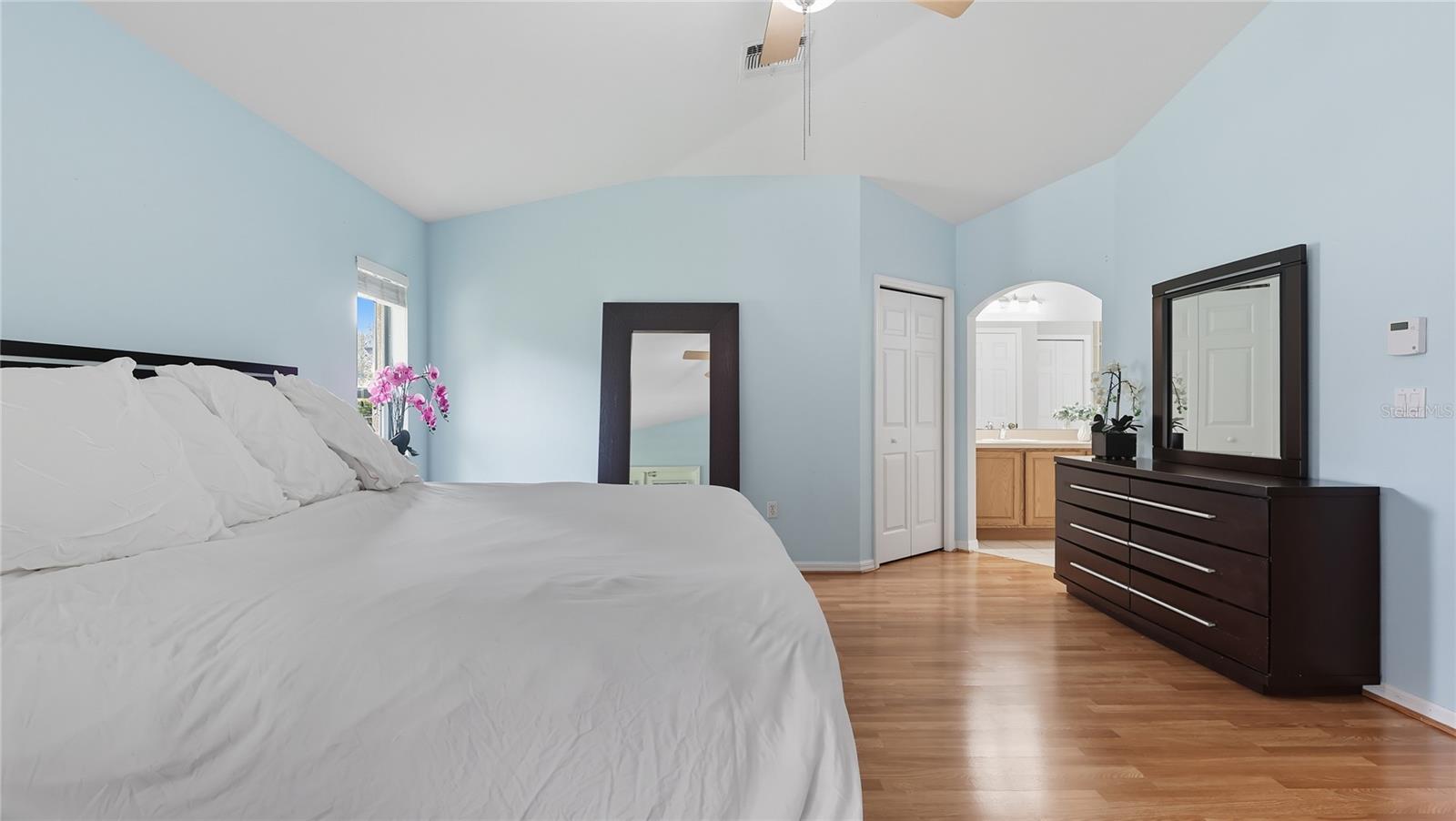 Image 18 of 32 For 4909 Raylene Way