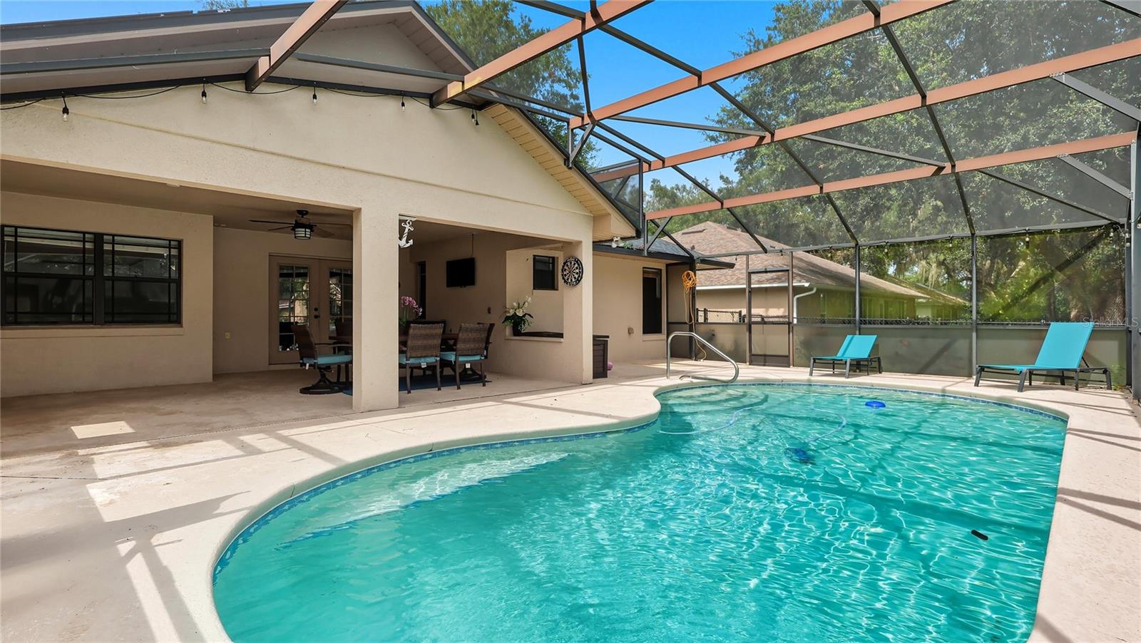 Image 3 of 32 For 4909 Raylene Way
