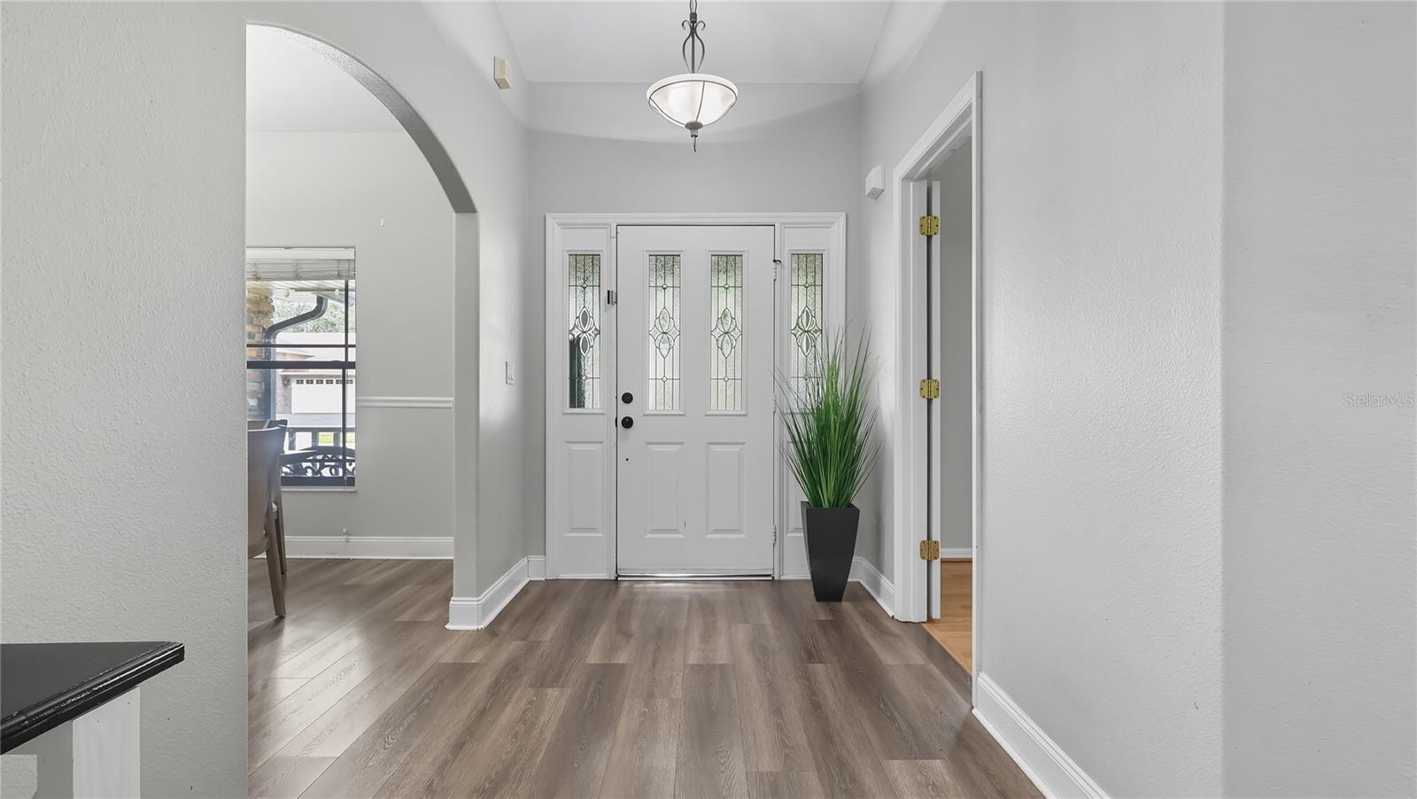Image 6 of 32 For 4909 Raylene Way