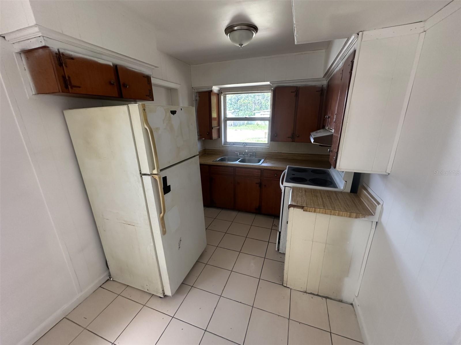 Image 2 of 12 For 5112 Figwood Lane