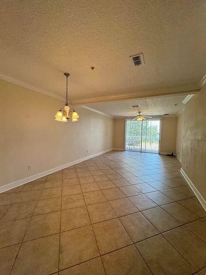 Image 12 of 39 For 7516 Toscana Boulevard 213
