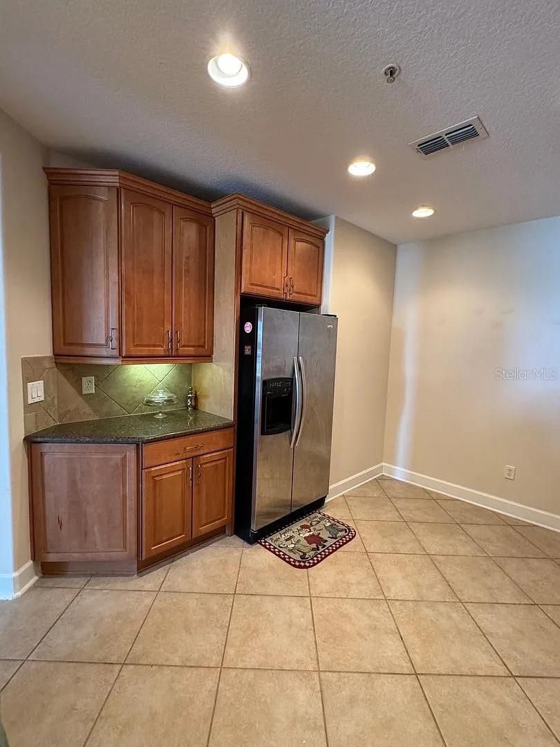 Image 18 of 39 For 7516 Toscana Boulevard 213