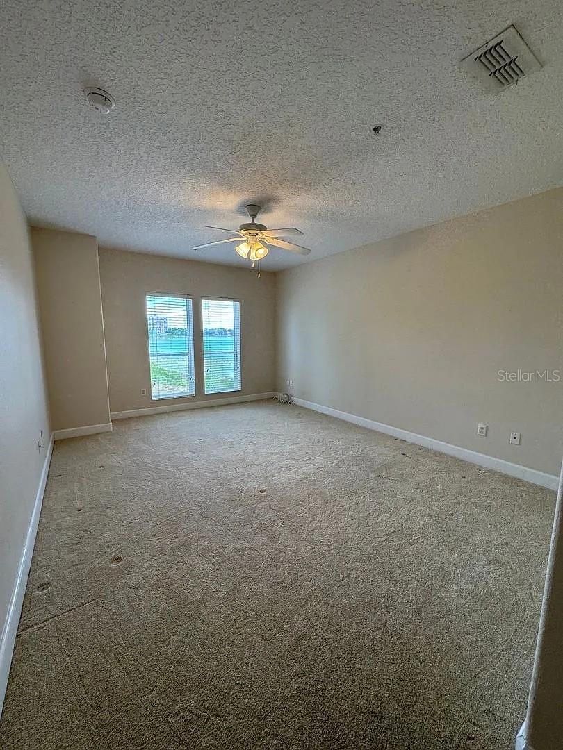 Image 25 of 39 For 7516 Toscana Boulevard 213