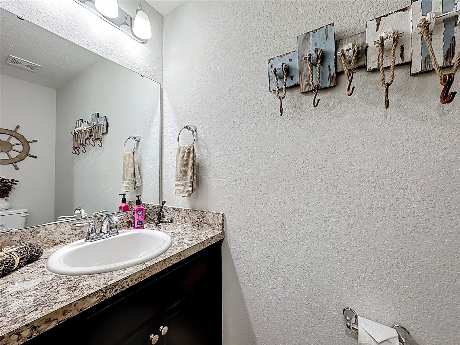 Image 18 of 37 For 2935 Fieldwood Circle